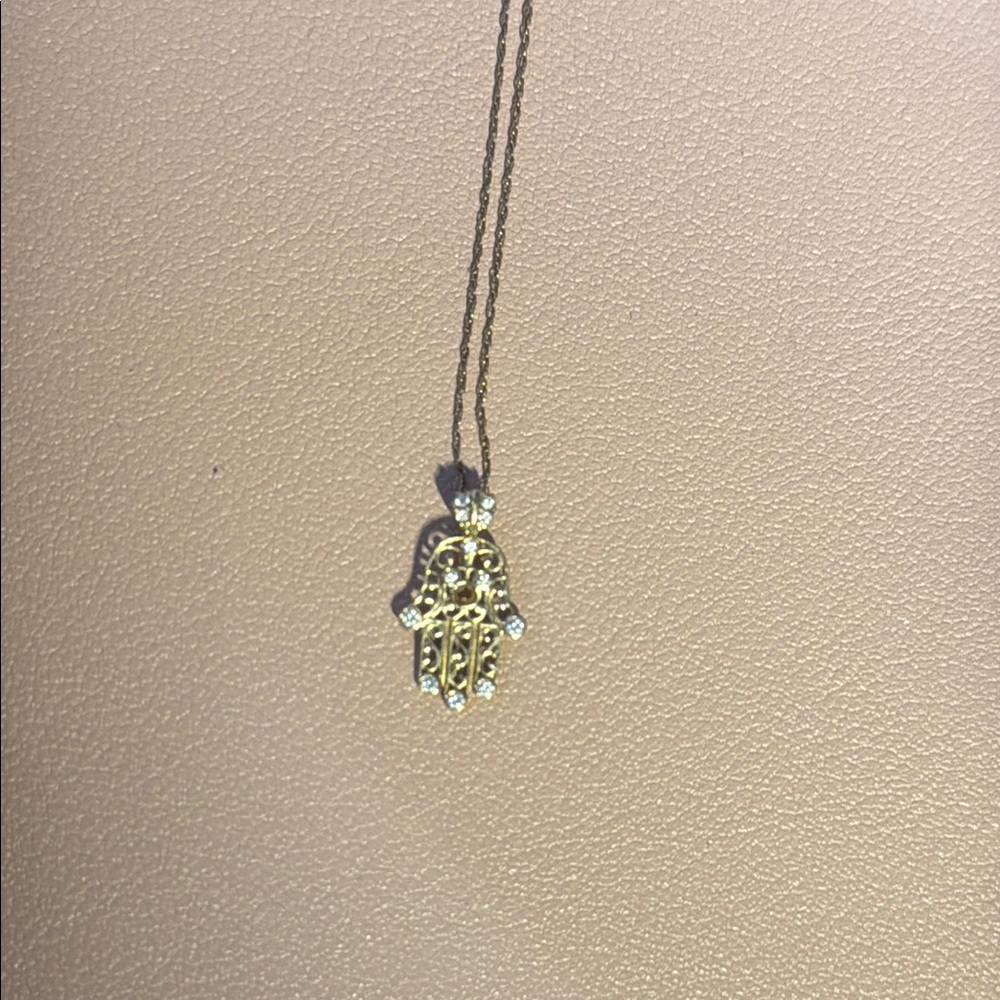 10kt Gold Hamsa Pendant Necklace (chain 18”)
